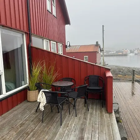 Sjoglott Lofoten- Modern By The Sea Ballstad