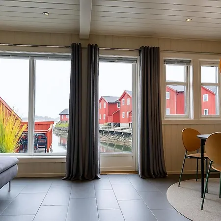 Sjoglott Lofoten- Modern By The Sea Ballstad Apartmán